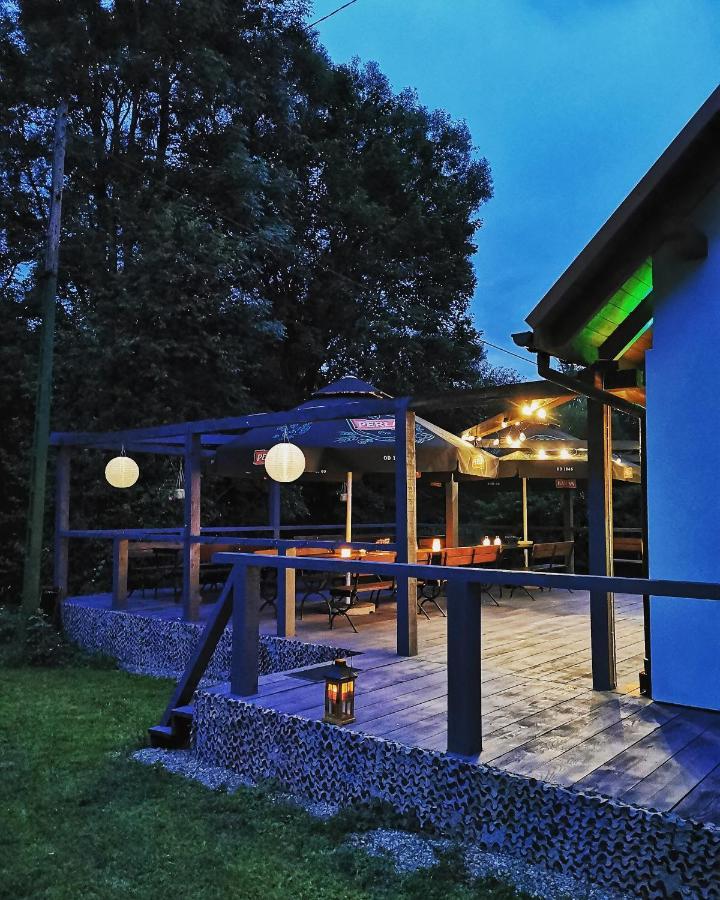 Ferienwohnung Osrodek Volfcamp Kwaszenina Arłamów Exterior foto