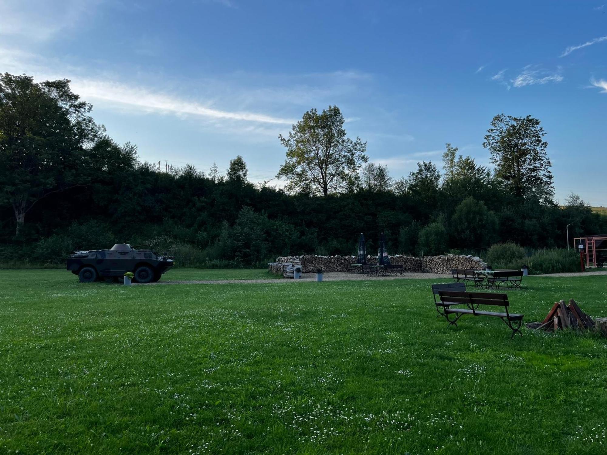 Ferienwohnung Osrodek Volfcamp Kwaszenina Arłamów Exterior foto